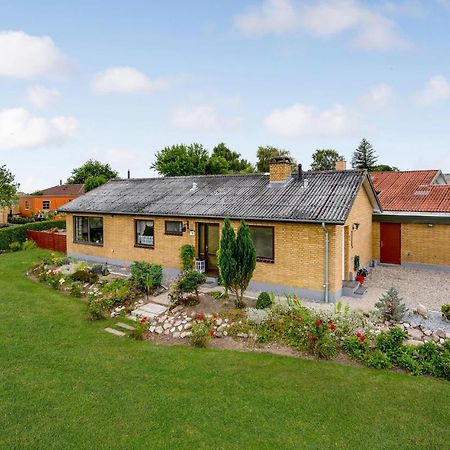 3 Bedroom Pet Friendly Home In Nordborg Kommune Exterior foto