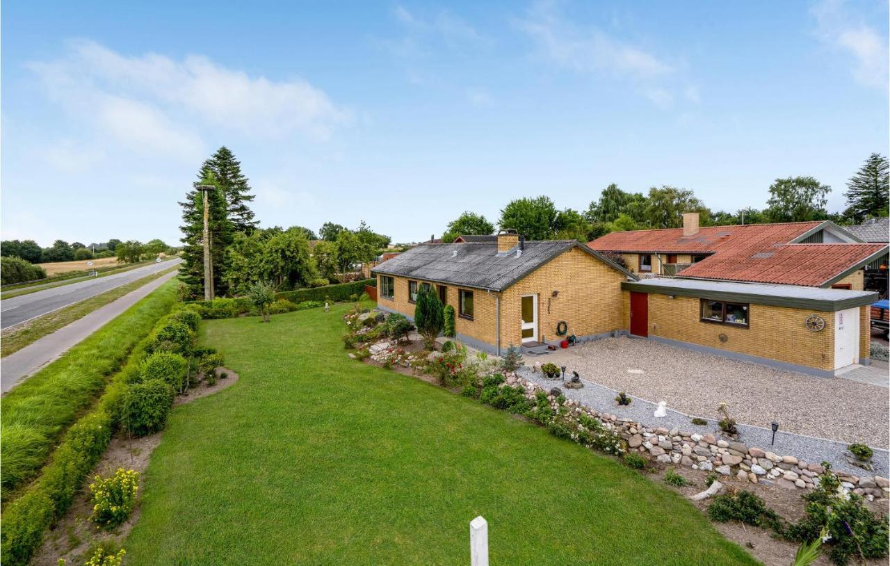 3 Bedroom Pet Friendly Home In Nordborg Kommune Exterior foto
